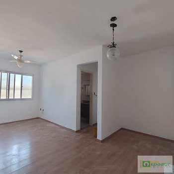 Apartamento em Praia Grande, bairro Canto do Forte