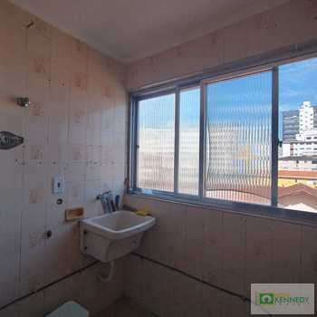 Apartamento em Praia Grande, bairro Canto do Forte