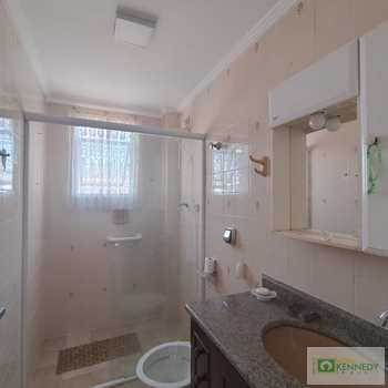 Apartamento em Praia Grande, bairro Canto do Forte