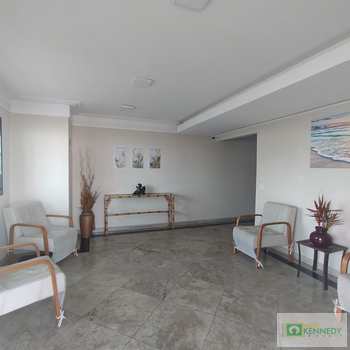 Apartamento em Praia Grande, bairro Caiçara
