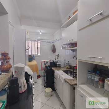 Apartamento em Praia Grande, bairro Caiçara