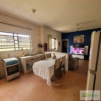 Casa em Praia Grande, bairro Caiçara