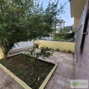 Casa em Praia Grande, bairro Caiçara