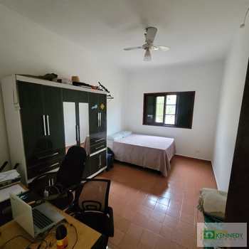 Casa em Praia Grande, bairro Caiçara