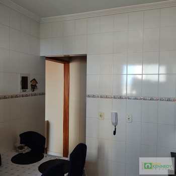 Apartamento em Praia Grande, bairro Mirim