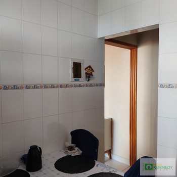 Apartamento em Praia Grande, bairro Mirim