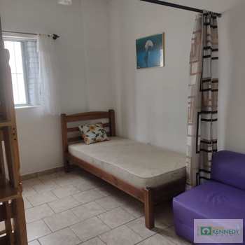 Apartamento em Mongaguá, bairro Centro