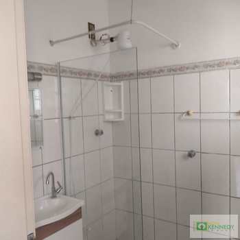 Apartamento em Mongaguá, bairro Centro