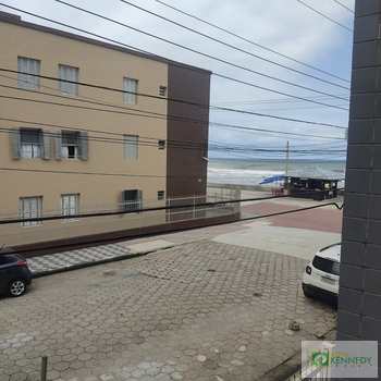 Apartamento em Mongaguá, bairro Centro