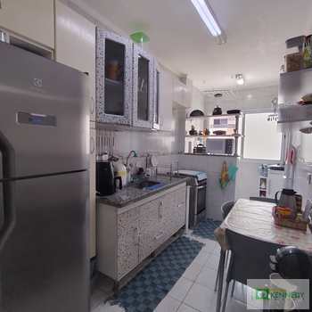 Apartamento em Praia Grande, bairro Tupi