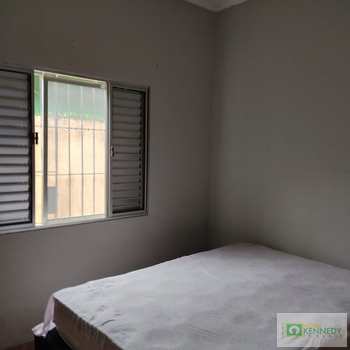 Casa em Praia Grande, bairro Ocian