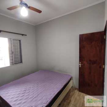 Casa em Praia Grande, bairro Ocian