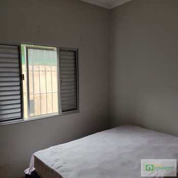 Casa em Praia Grande, bairro Ocian