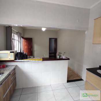 Casa em Praia Grande, bairro Ocian