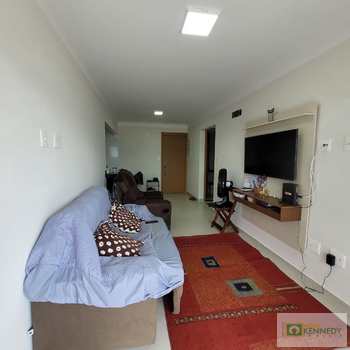 Apartamento em Praia Grande, bairro Maracanã