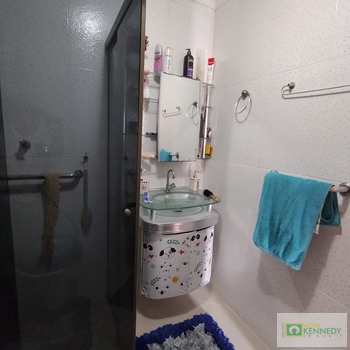 Apartamento em Praia Grande, bairro Mirim