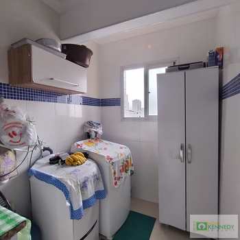Apartamento em Praia Grande, bairro Mirim