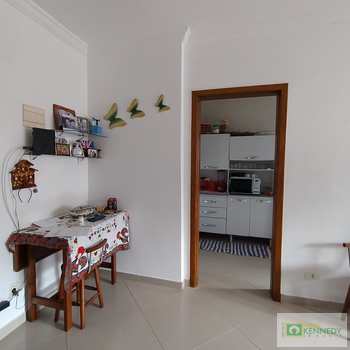 Apartamento em Praia Grande, bairro Mirim