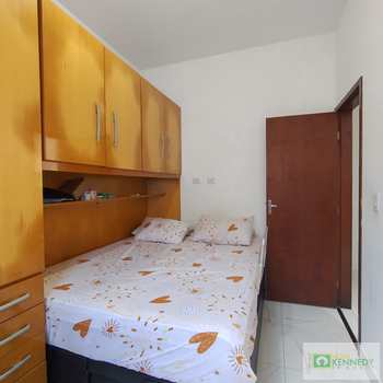 Apartamento em Praia Grande, bairro Ocian