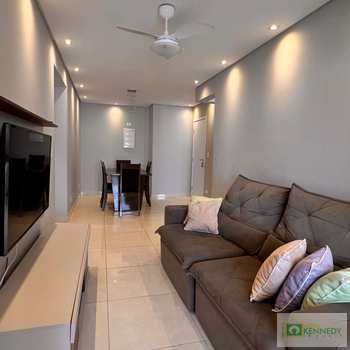 Apartamento em Praia Grande, bairro Guilhermina