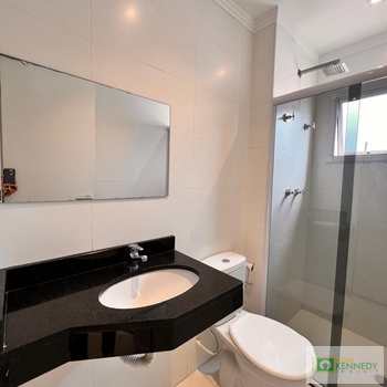 Apartamento em Praia Grande, bairro Guilhermina