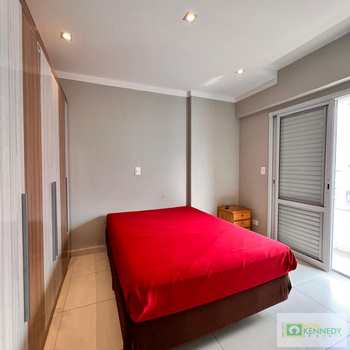 Apartamento em Praia Grande, bairro Guilhermina