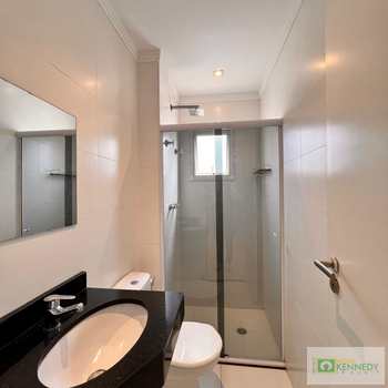 Apartamento em Praia Grande, bairro Guilhermina