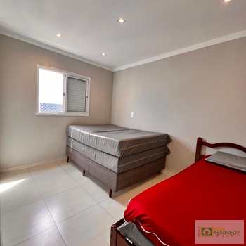 Apartamento em Praia Grande, bairro Guilhermina