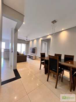 Apartamento, código 14884878 em Praia Grande, bairro Guilhermina