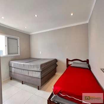 Apartamento em Praia Grande, bairro Guilhermina