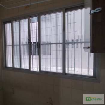 Apartamento em Praia Grande, bairro Aviação