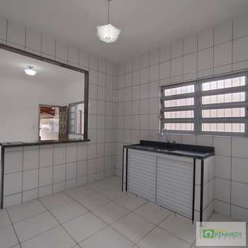 Casa em Praia Grande, bairro Nova Mirim