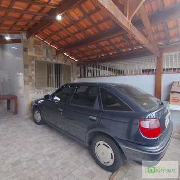 Casa em Praia Grande, bairro Nova Mirim