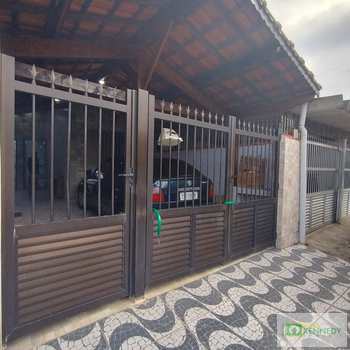 Casa em Praia Grande, bairro Nova Mirim