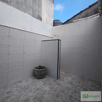 Casa em Praia Grande, bairro Nova Mirim