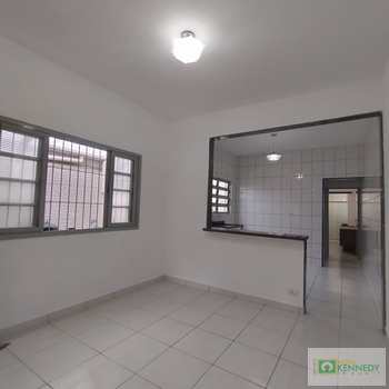 Casa em Praia Grande, bairro Nova Mirim