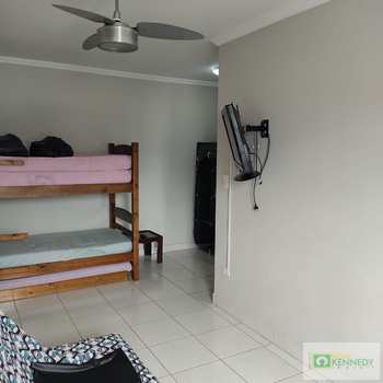 Apartamento em Praia Grande, bairro Caiçara