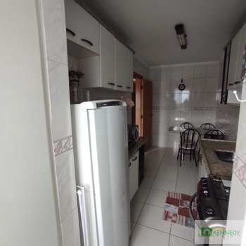 Apartamento em Praia Grande, bairro Caiçara