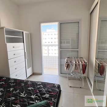 Apartamento em Praia Grande, bairro Ocian