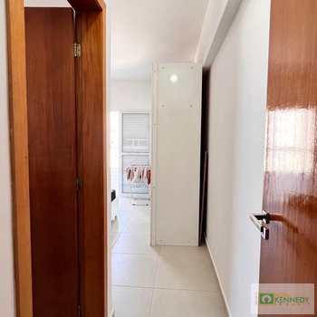 Apartamento em Praia Grande, bairro Ocian