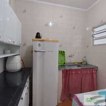 Kitnet em Praia Grande, bairro Ocian