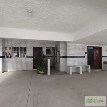 Kitnet em Praia Grande, bairro Ocian
