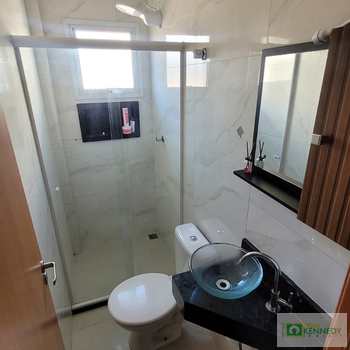 Casa de Condomínio em Praia Grande, bairro Caiçara