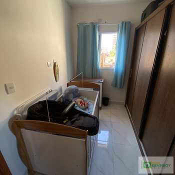 Casa de Condomínio em Praia Grande, bairro Caiçara