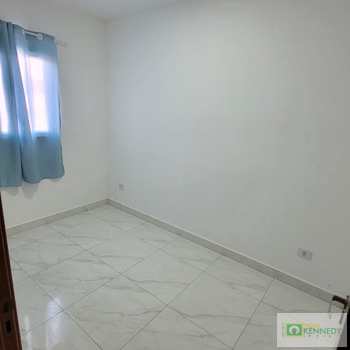 Casa de Condomínio em Praia Grande, bairro Caiçara