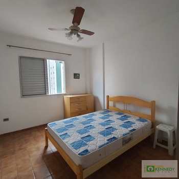 Apartamento em Praia Grande, bairro Aviação