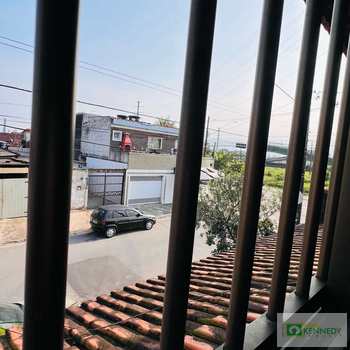 Sobrado em Praia Grande, bairro Balneário Maracanã