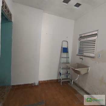 Casa em Praia Grande, bairro Mirim