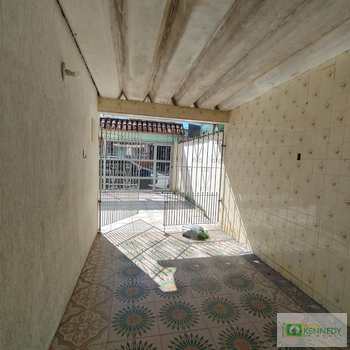 Casa em Praia Grande, bairro Mirim