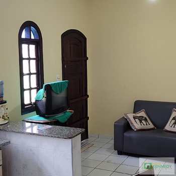 Casa em Praia Grande, bairro Caiçara